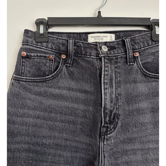 Dark Grey Abercrombie The 90s Straight Ultra High Rise Curve Love Jeans 27/4 - Picture 3 of 6